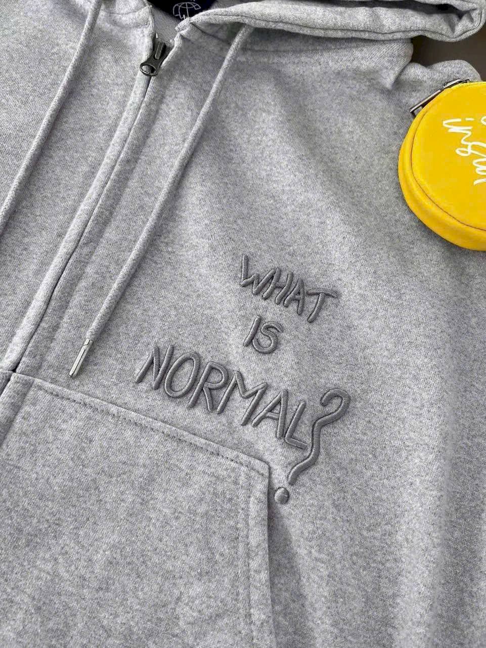 Khoác nỉ thêu Normal